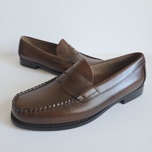 GH Bass & Co Weejuns Loafer (8.5)